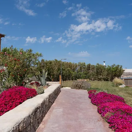 Luna Rossa Milos - Moon Kiss * Provatas