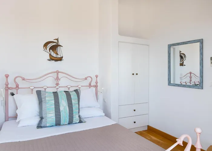 Luna Rossa Milos - Moon Kiss